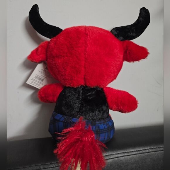 Way To Celebrate Valentine's Day Christmas “Bull Heartbreaker” Red Plush 10” NWT - Picture 5 of 5
